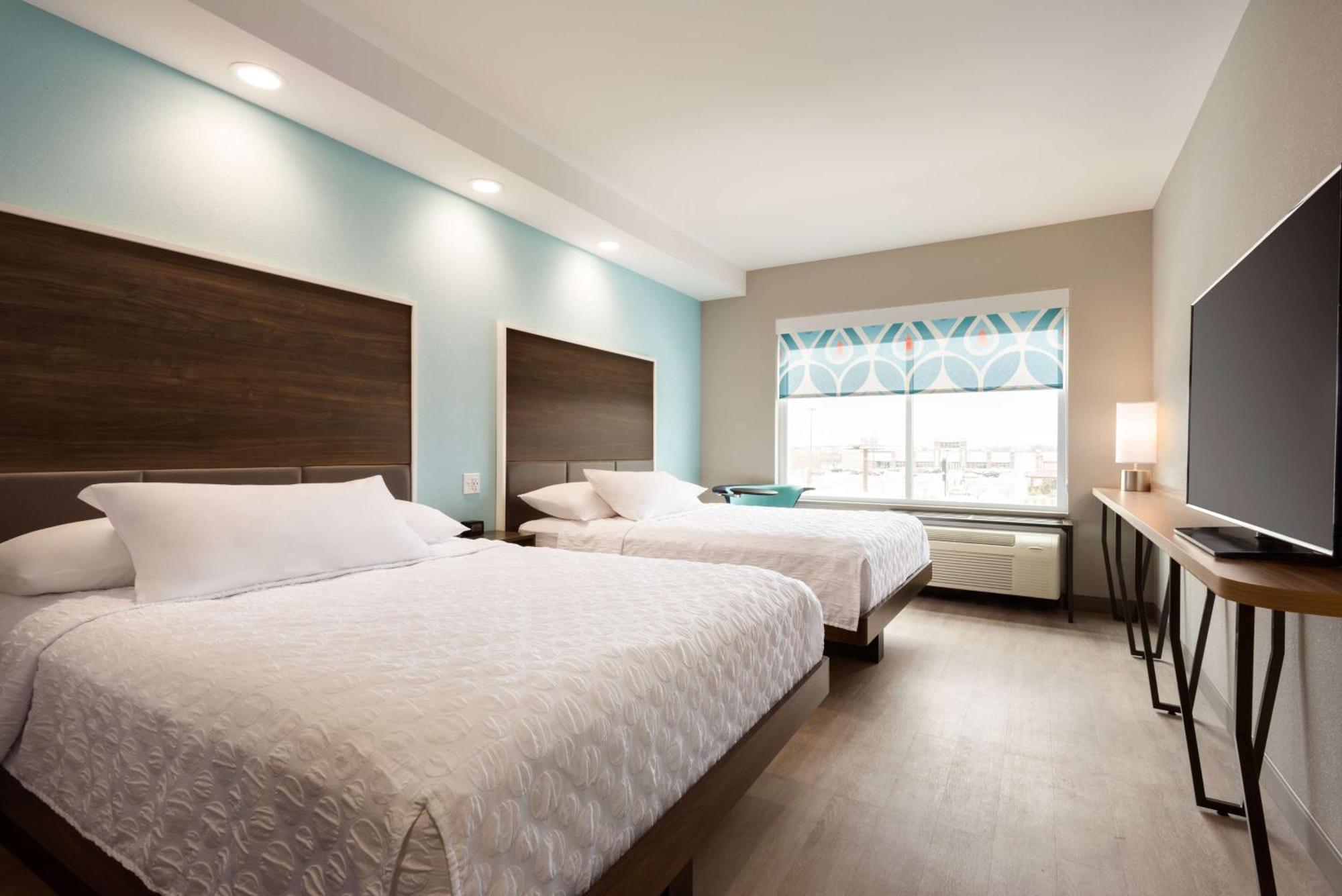 Отель Tru By Hilton Cedar Rapids Westdale Экстерьер фото